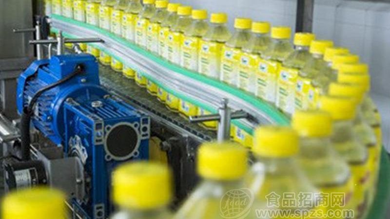 真空滚揉机：食品加工中的“温柔”力量**